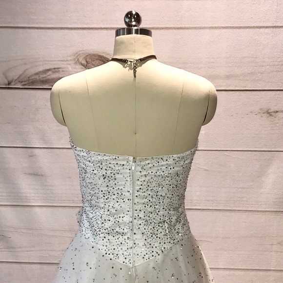 Strapless Sequined Gown w/Tule Skirt - Size 7/8 - Picture 5 of 10